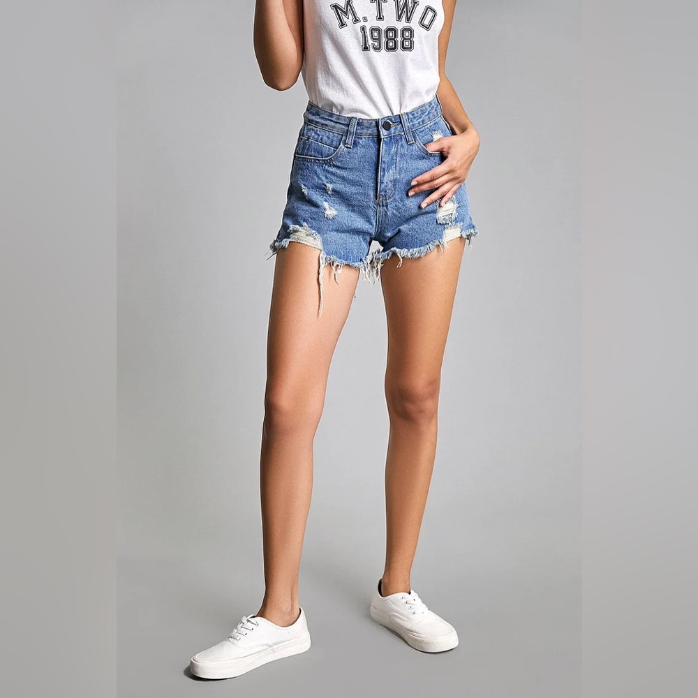 J.ING Jing Vintage Blue Distressed Denim Shorts Size M NWT